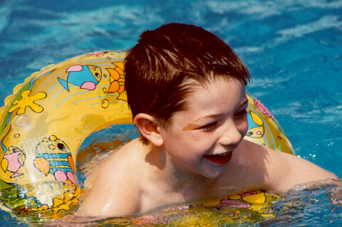 [Joshua in a friends pool - August 2000]